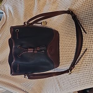 Vintage Dooney & Bourke tassel bucket shoulder bag
